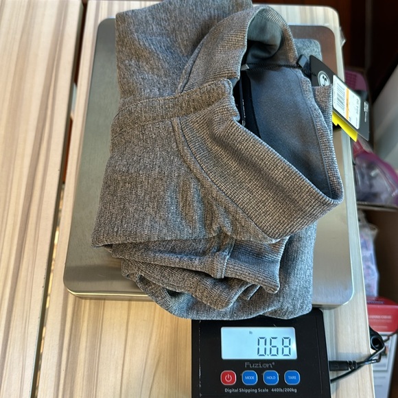 Under-Armour NWT Men’s X-Storm Loose Fit ¼  Zip Cold Gear Grey Small - Picture 10 of 10